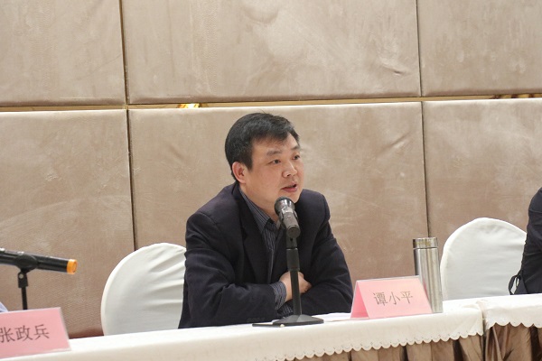 湖南省植保植检站腹鼐长谭幼平